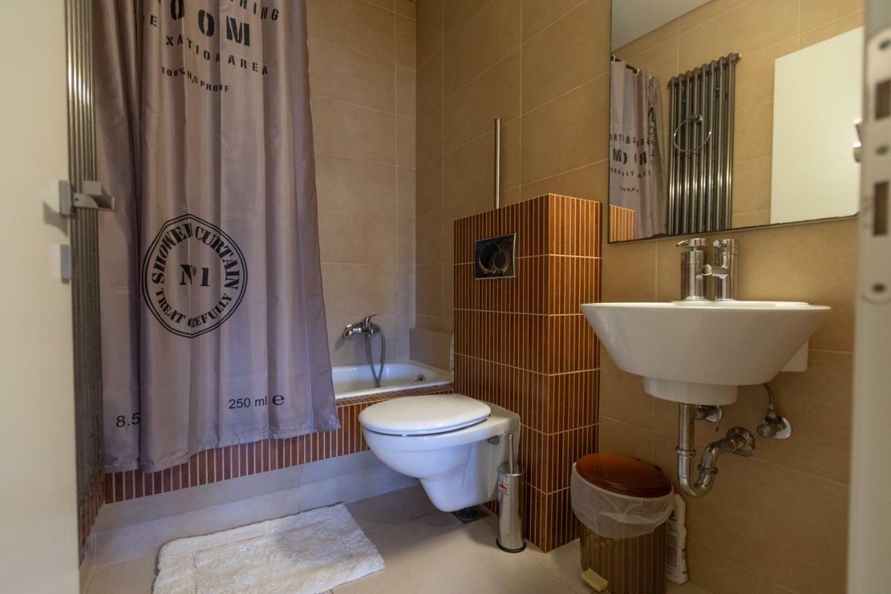 The Pine Flat Apartment Argostoli  Exterior photo